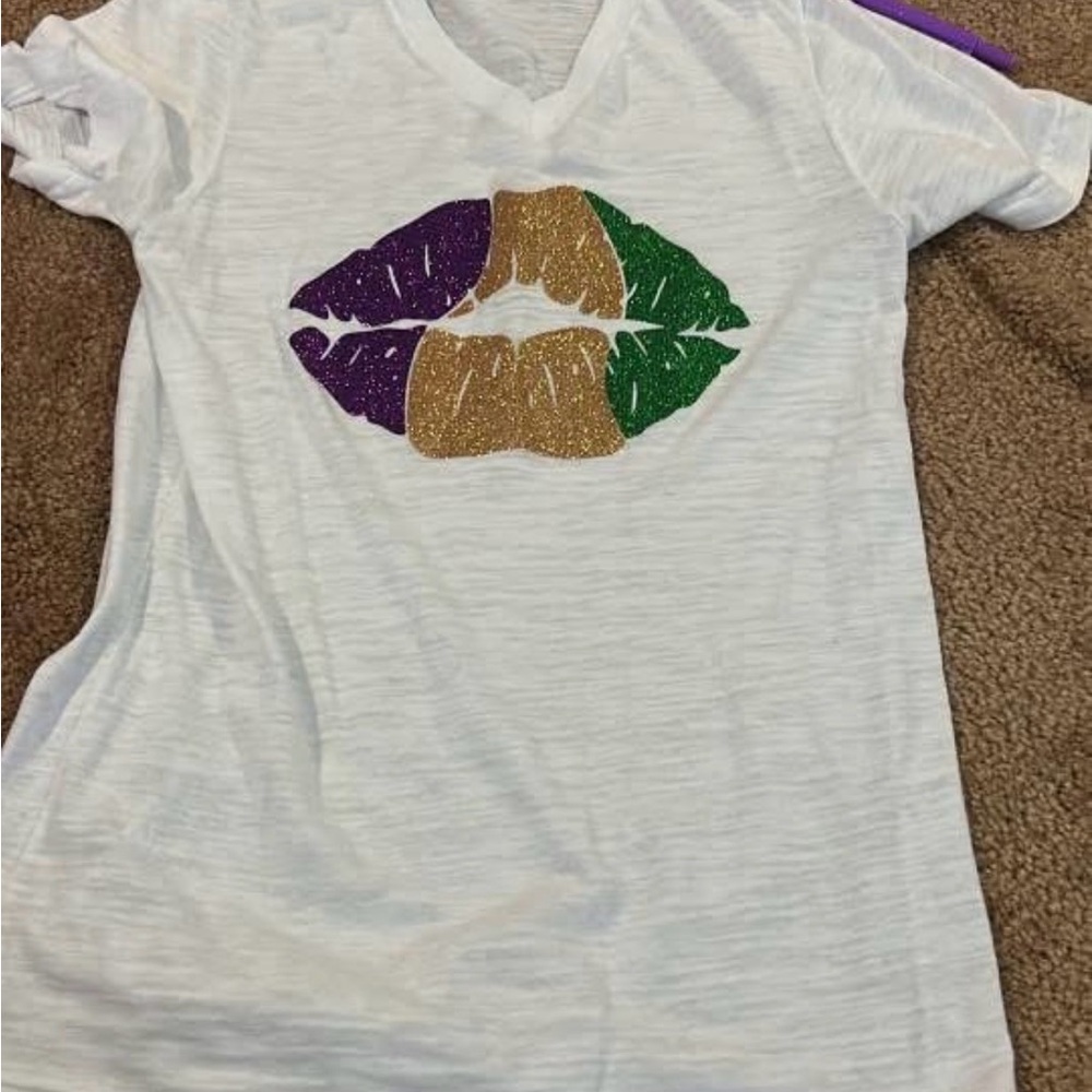 White T-Shirt with Colorful Lip Design